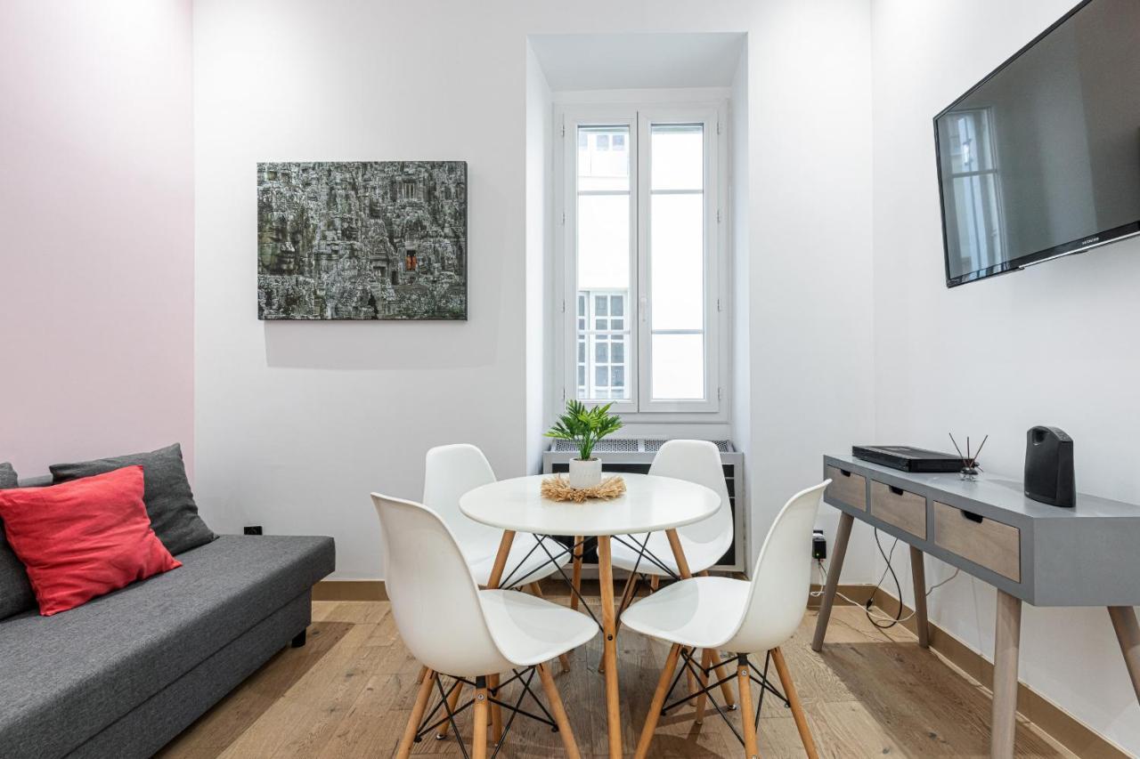 니스 Garibaldi Square - Cozy 1 Bdr Old Town 아파트 외부 사진